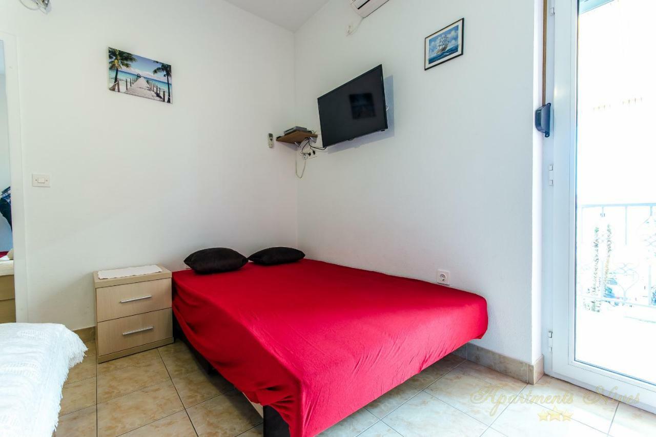 Apartments Nives Suhi Potok Jesenice  Eksteriør billede