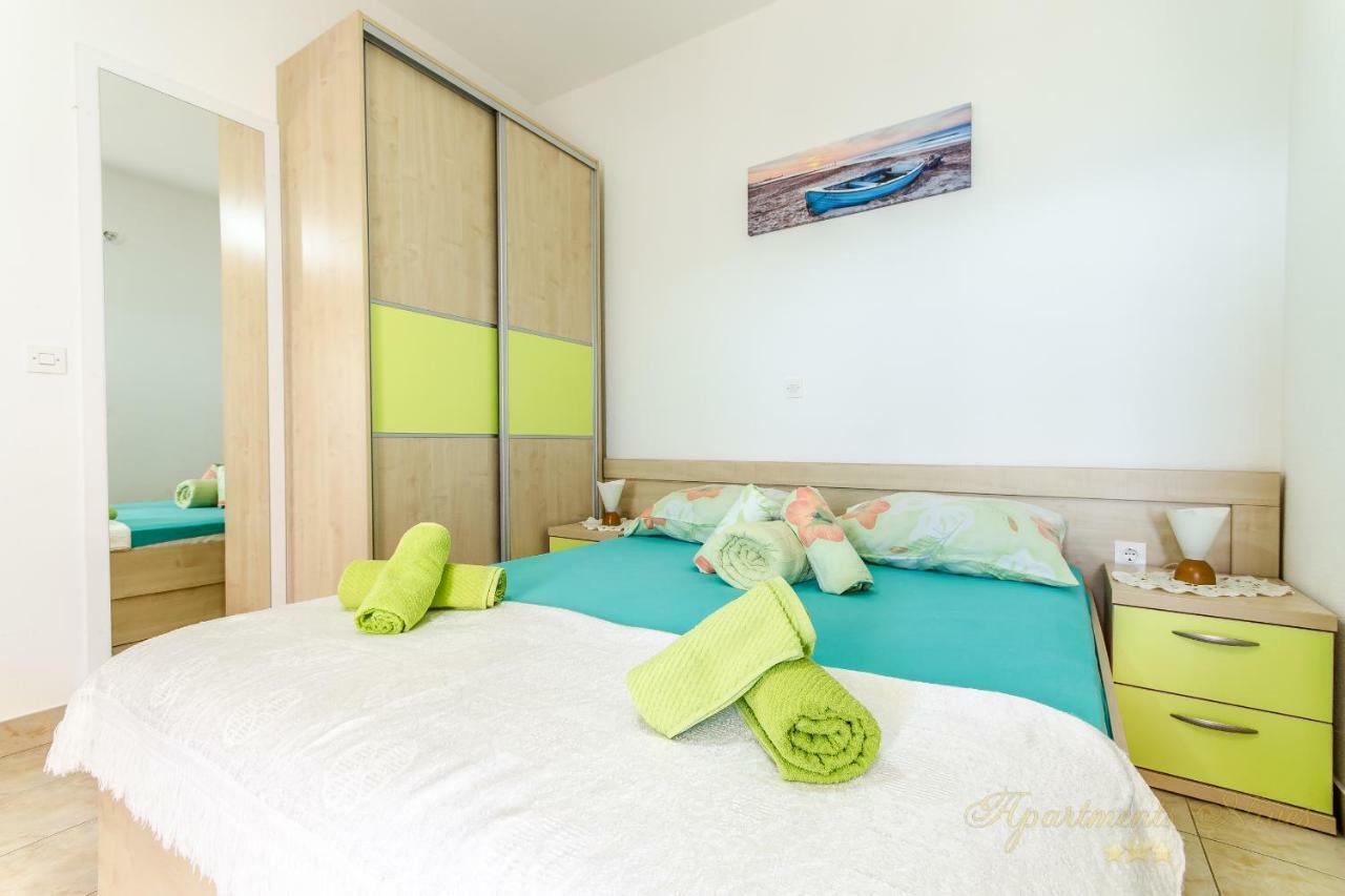 Apartments Nives Suhi Potok Jesenice  Eksteriør billede